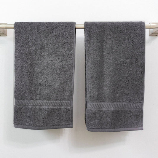 Soft and elegant, the Oxford Imperiale Grey Hand Towel - Pack of 12 enhances any bathroom decor. Perfect for daily use.